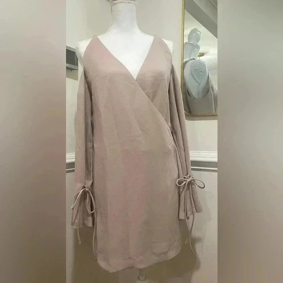 IRO Lebeca Cold Shoulder Shift Dress In Pink Sz 8 - Picture 3 of 7